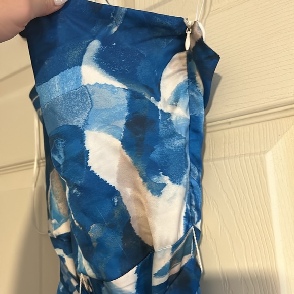 Silky floor length dress - Picture 4 of 8